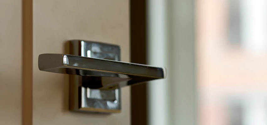 Door Lever Knob Repair in Pacifica, California