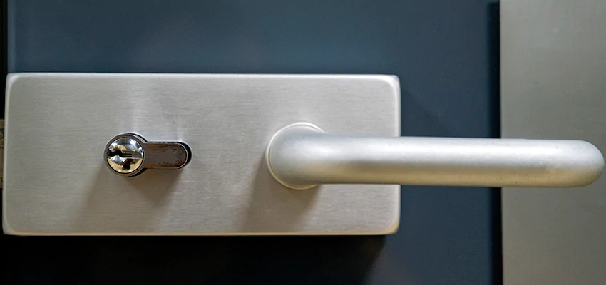 Change Patio Door Locks in Pacifica, California